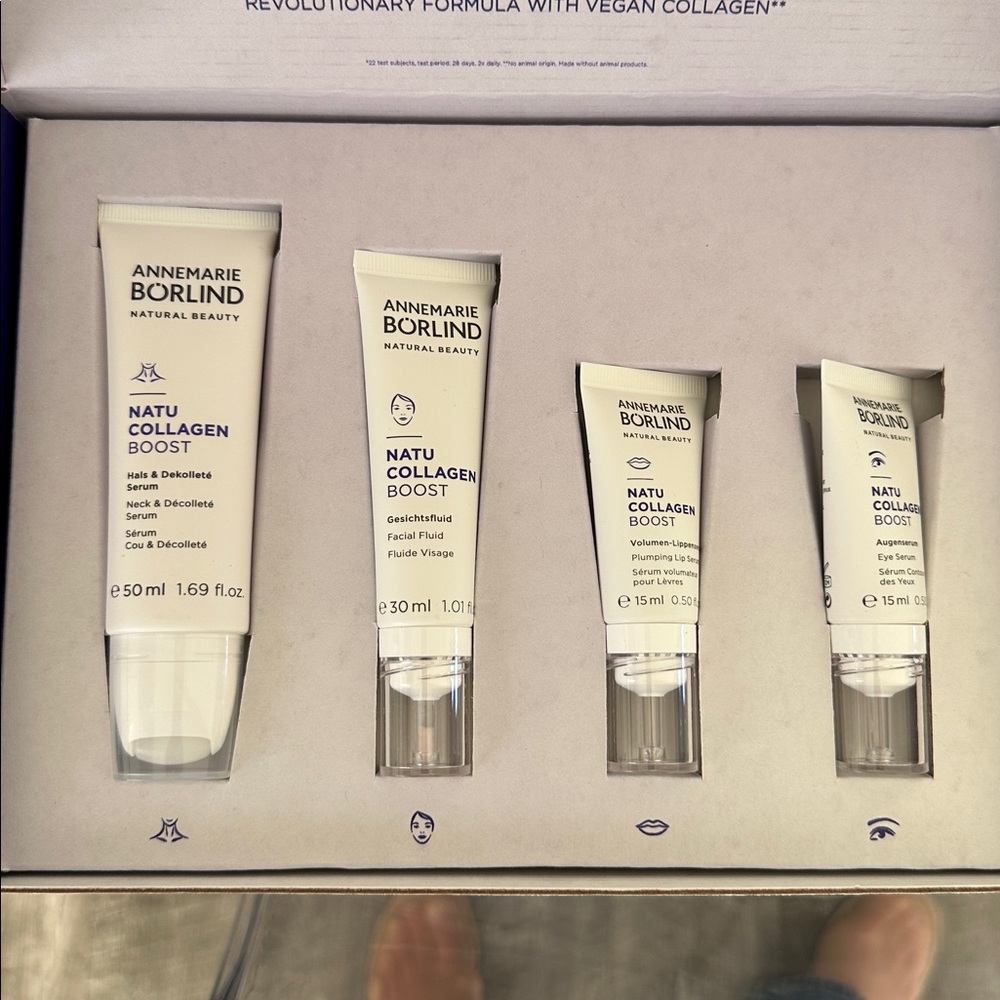Collagen Collection - White - Picture 3 of 3